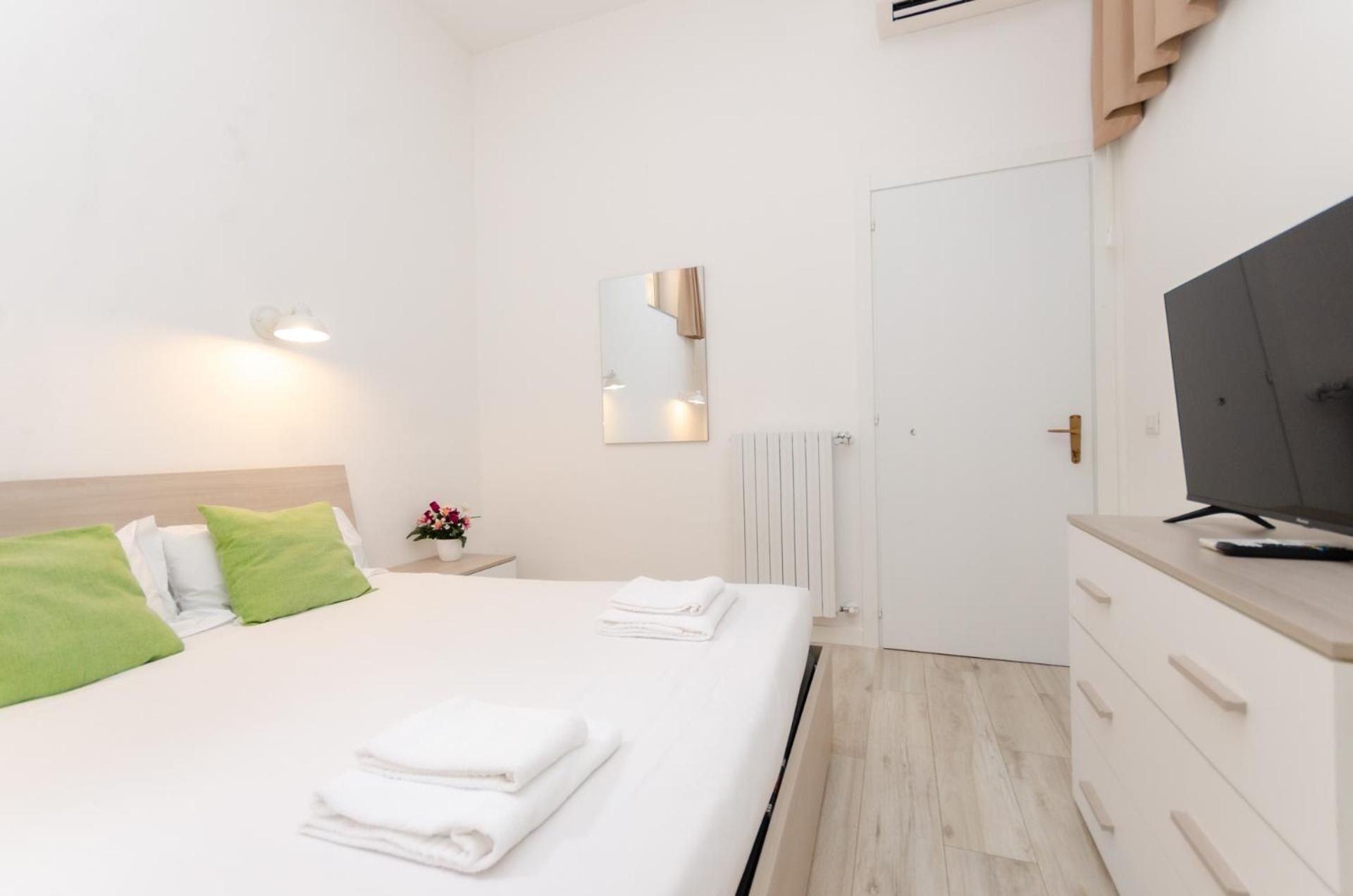 Vivimihome - Duomo Cioffi House Residence Mediolan Zewnętrze zdjęcie